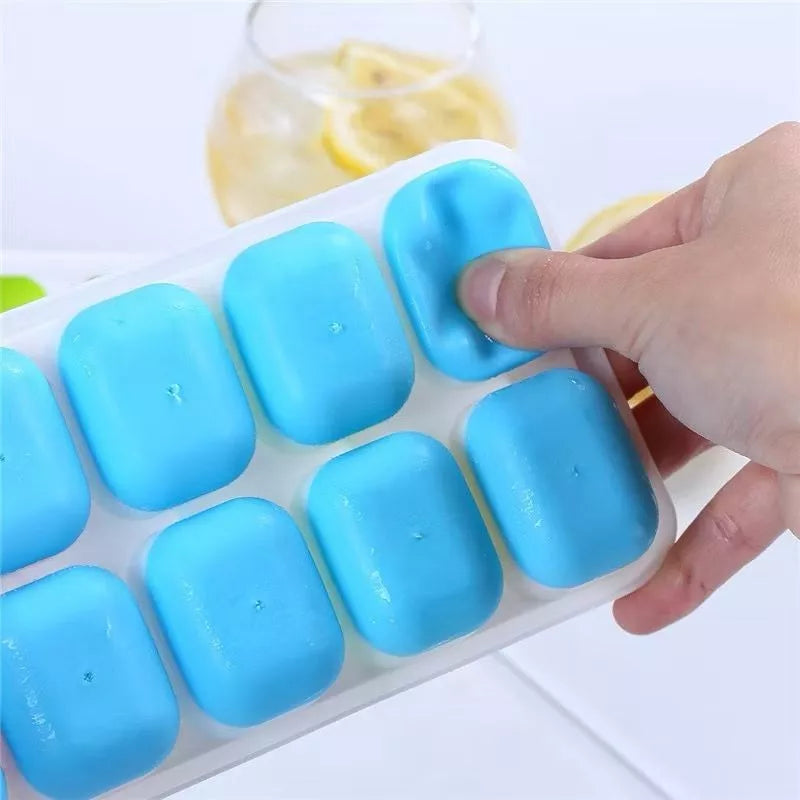 Kit Formas de Gelo com Tampa Rígida e Fundo de Silicone Flexível